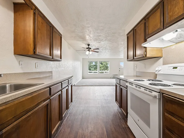 Fairmount Park Apartments — Photo 20