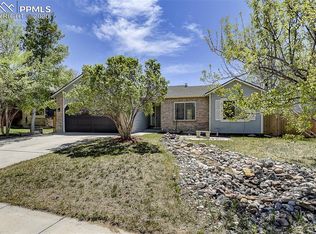 975 Crandall Dr, Colorado Springs, CO 80911