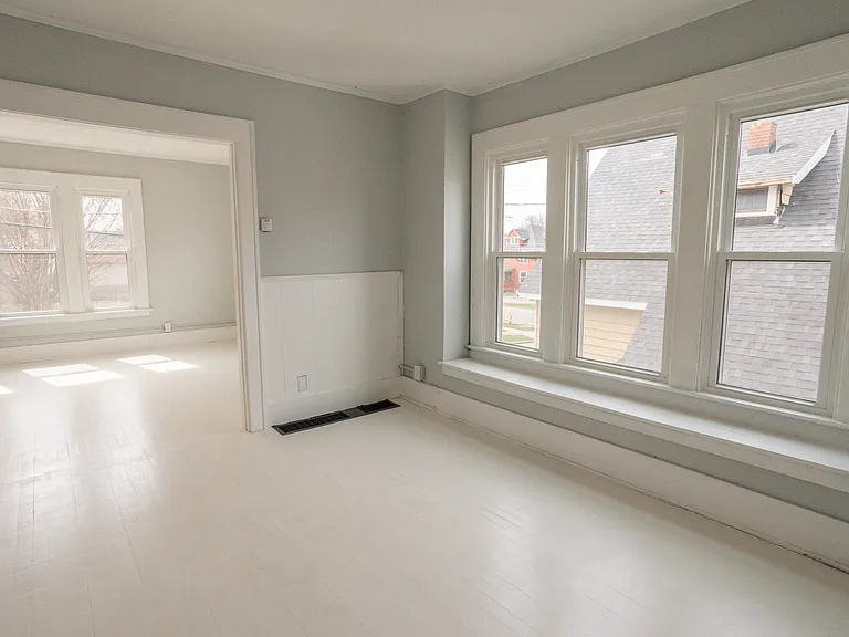 101 Elizabeth St #2 — Photo 10