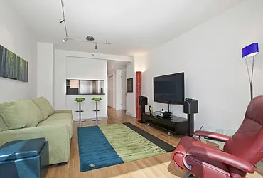 Rented by Nest Seekers International