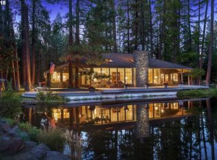 26308 SW Metke Ln, Camp Sherman, OR 97730