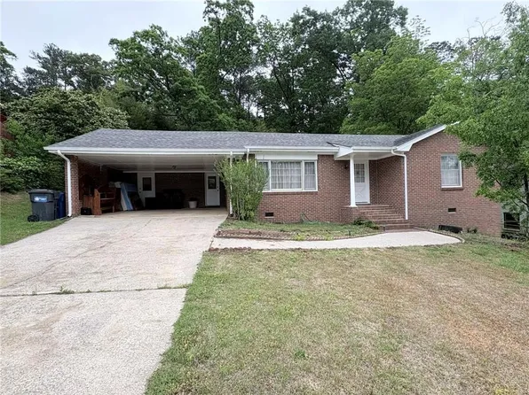 6478 River Run Rd, Riverdale, GA 30274