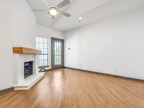 4800 W Lovers Ln APT 315, Dallas, TX 75209