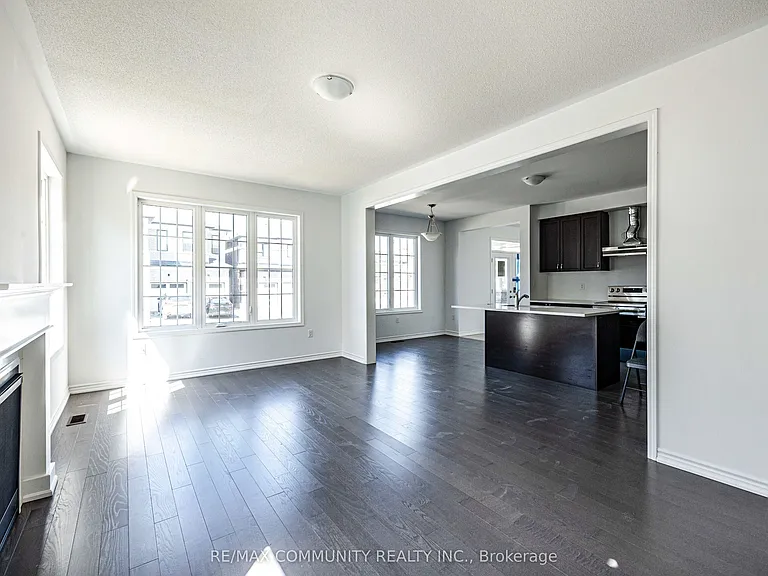 1483 Mockingbird Sq — Photo 6