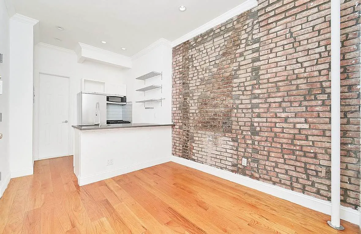 104 East 7th Street — Photo 2