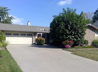 6329 Londonderry Ln, Fort Wayne, IN