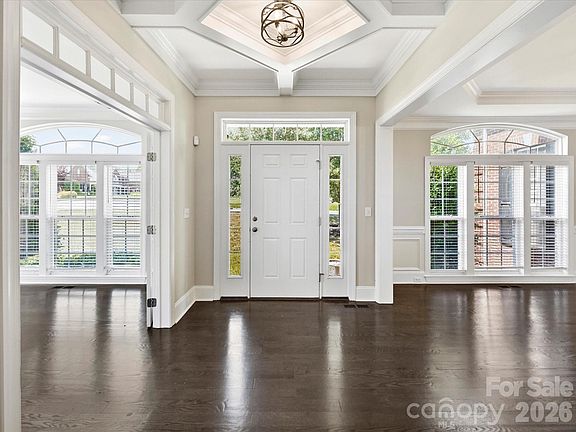 4th image of 139 Corona Cir