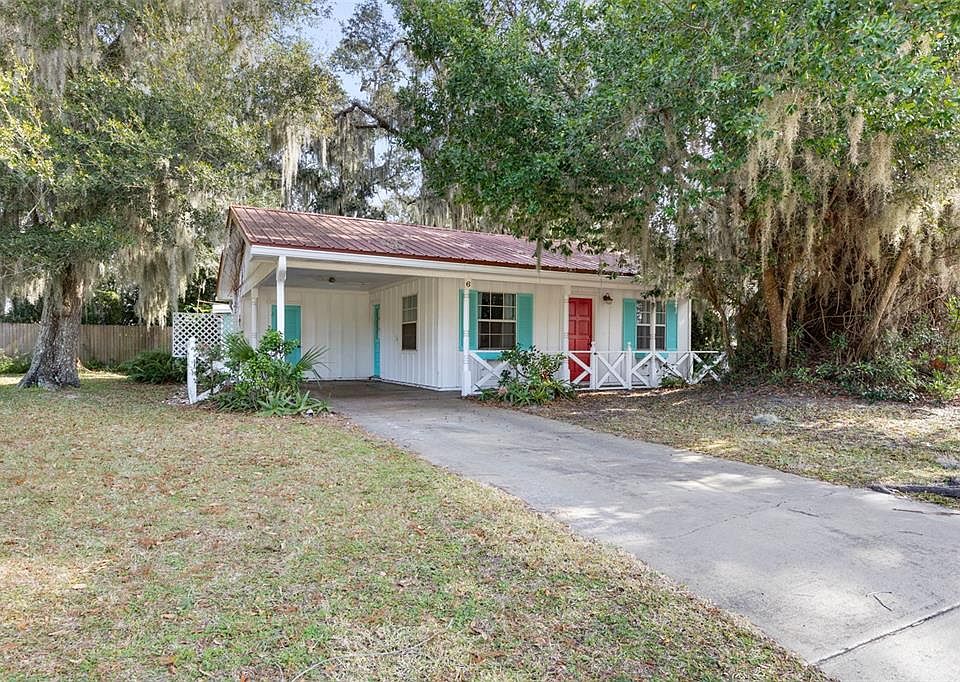 1st image of 6 FERNWOOD LANE