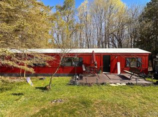 1 Pheasant Rd, Clayville, NY 13322