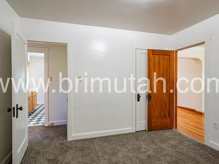 1655 E 900 S — Photo 18