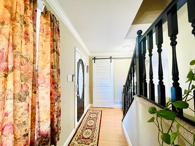 4 Millbank Ct — Photo 5