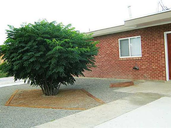2nd image of 8305 Mount Whitney Dr