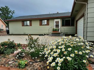 1140 Ridge St, Montrose, CO 81401