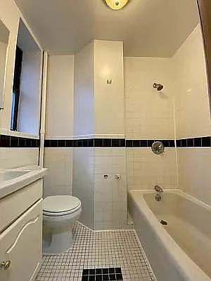 Rented by KNOCKKNOCK LLC | media 6