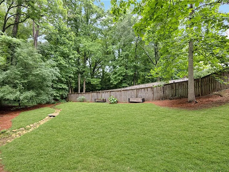 2230 Main St NW — Photo 40