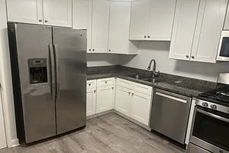 2 bed, 1200 sqft, $2,000 — Photo 3