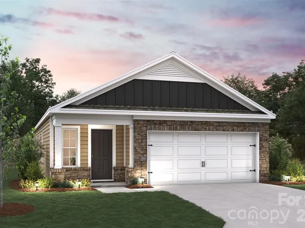 311 Audrey Loop Rd, Candler, NC 28715