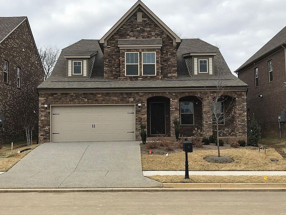 1st image of 1696 Foxland Blvd