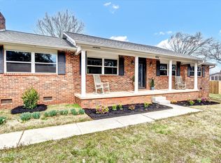 904 Ponder Rd, Knoxville, TN 37923