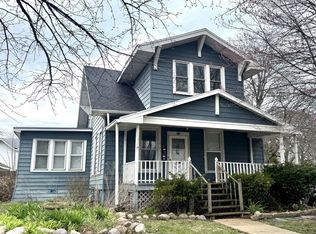 904 72nd St #2, Kenosha, WI 53143