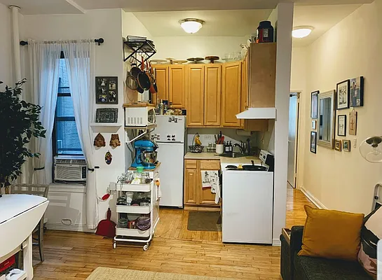 Rented by Oxford Property Group | media 30