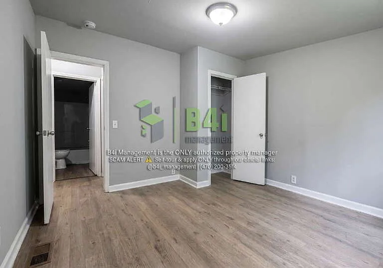 355 Steele Dr — Photo 14