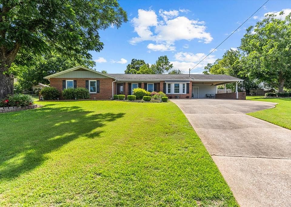 1st image of 106 Sundale Dr