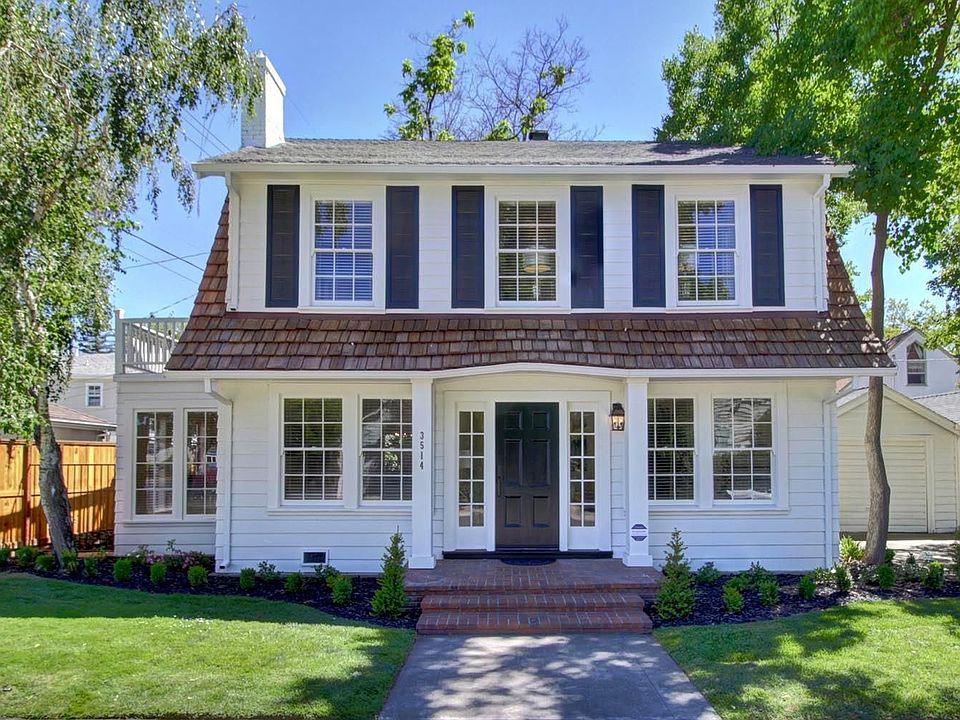 2nd image of 3514 M St