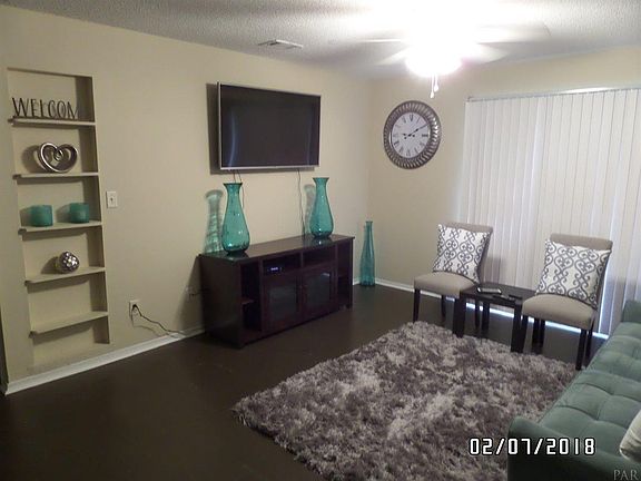 4th image of 8160 Stonebrook Dr