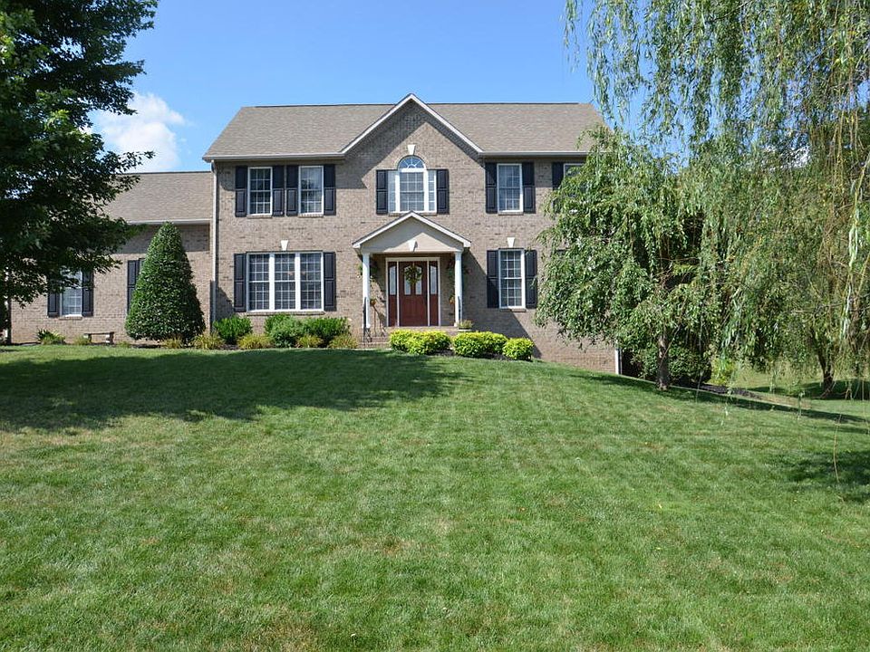 1st image of 105 Alabama Ct