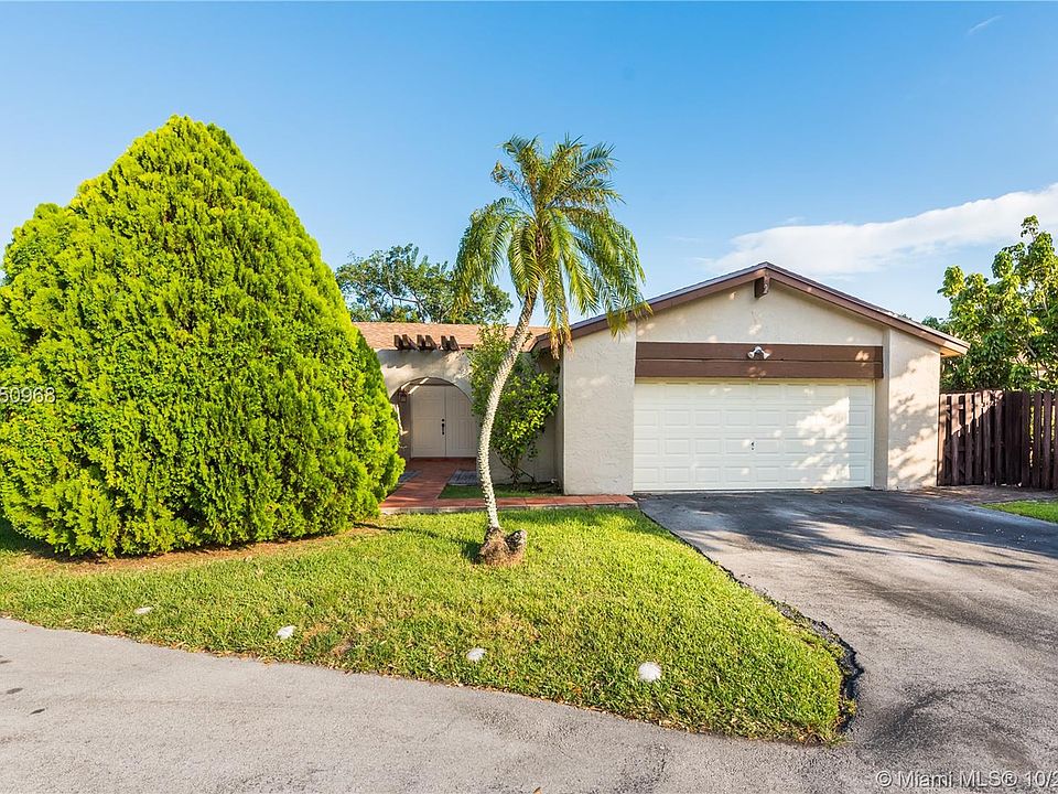 1st image of 13509 SW 108th Street Cir S