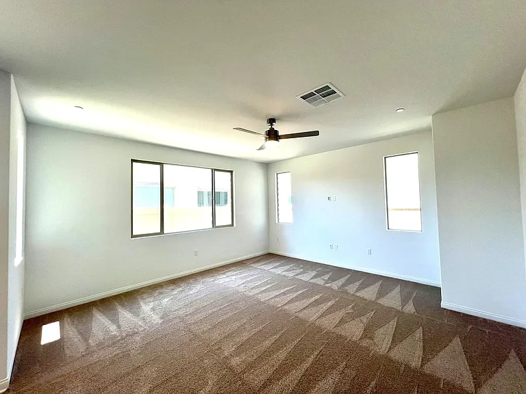 4208 E Flutter Prado — Photo 6