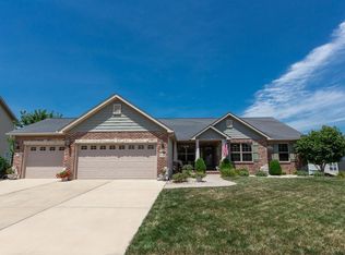 1124 Hightower Place Dr, O'Fallon, IL 62269