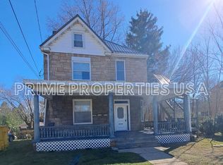 454 Freeport St APT C, New Kensington, PA 15068