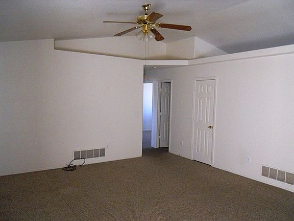 Rental 427 S_11192014