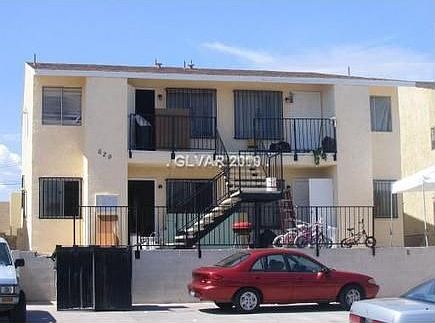 2nd image of 629 N 12th St