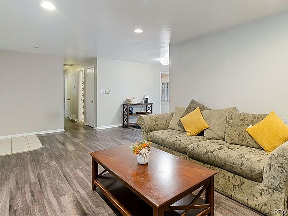 5th image of 1300 Marigold Drive