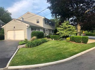 1460 Stevenson Cir, Hewlett, NY 11557