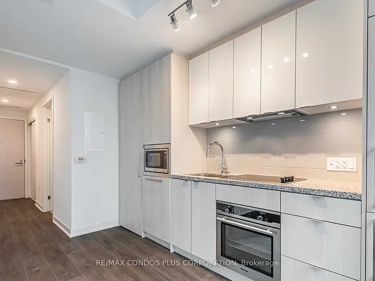 115 Blue Jays Way #4611 — Photo 4