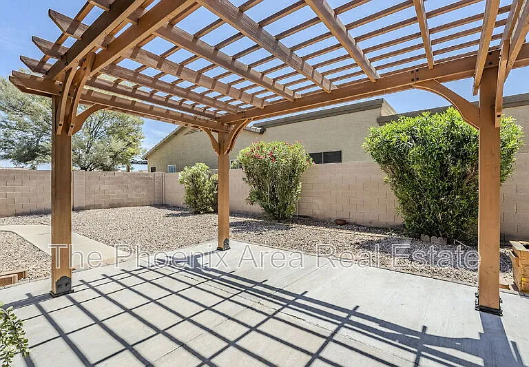 3355 E Los Altos Rd — Photo 48