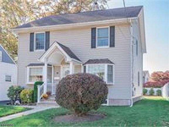 2nd image of 5-10 Boyd Ave #1X