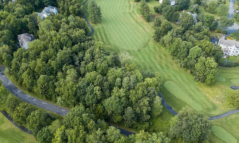 69 Great Bear Way, East Stroudsburg, PA 18302 Zillow