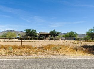 490 W Tepee St, Apache Junction, AZ 85120