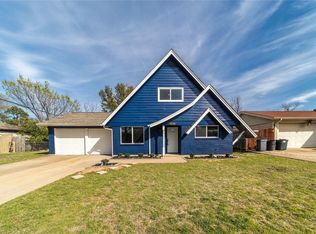 1172 Harrison Ln, Hurst, TX 76053