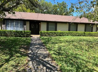 3002 Arapaho Rd, Commerce, TX 75428