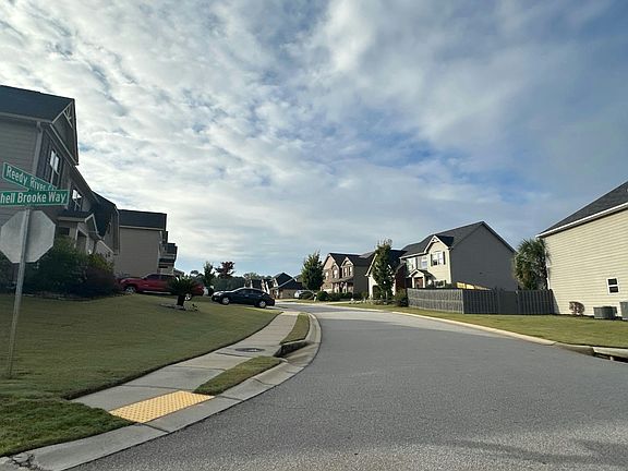 5th image of 453 Reedy River Ct