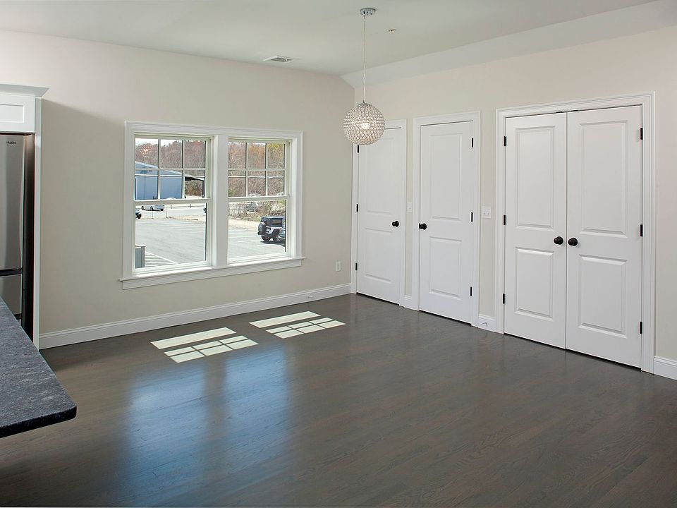 Millbrook Marketplace Apartment Rentals Duxbury, MA Zillow