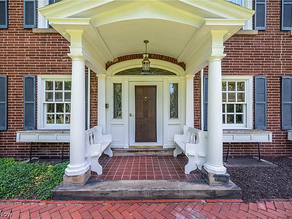 4th image of 3311 Logan Way