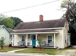 223 College St, Mooresville, NC 28115