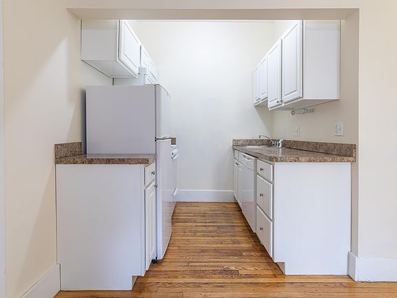 5th image of 891 Mass Ave #7